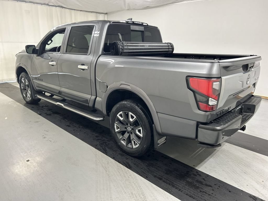 Used 2023 Nissan Titan Platinum Reserve w/ Moonroof Package AWD/4WD image 5