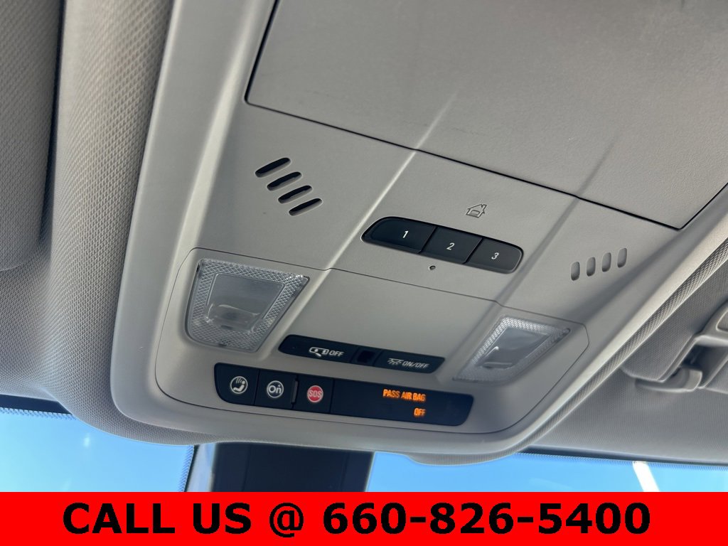 Used 2018 Chevrolet Equinox Premier image 26