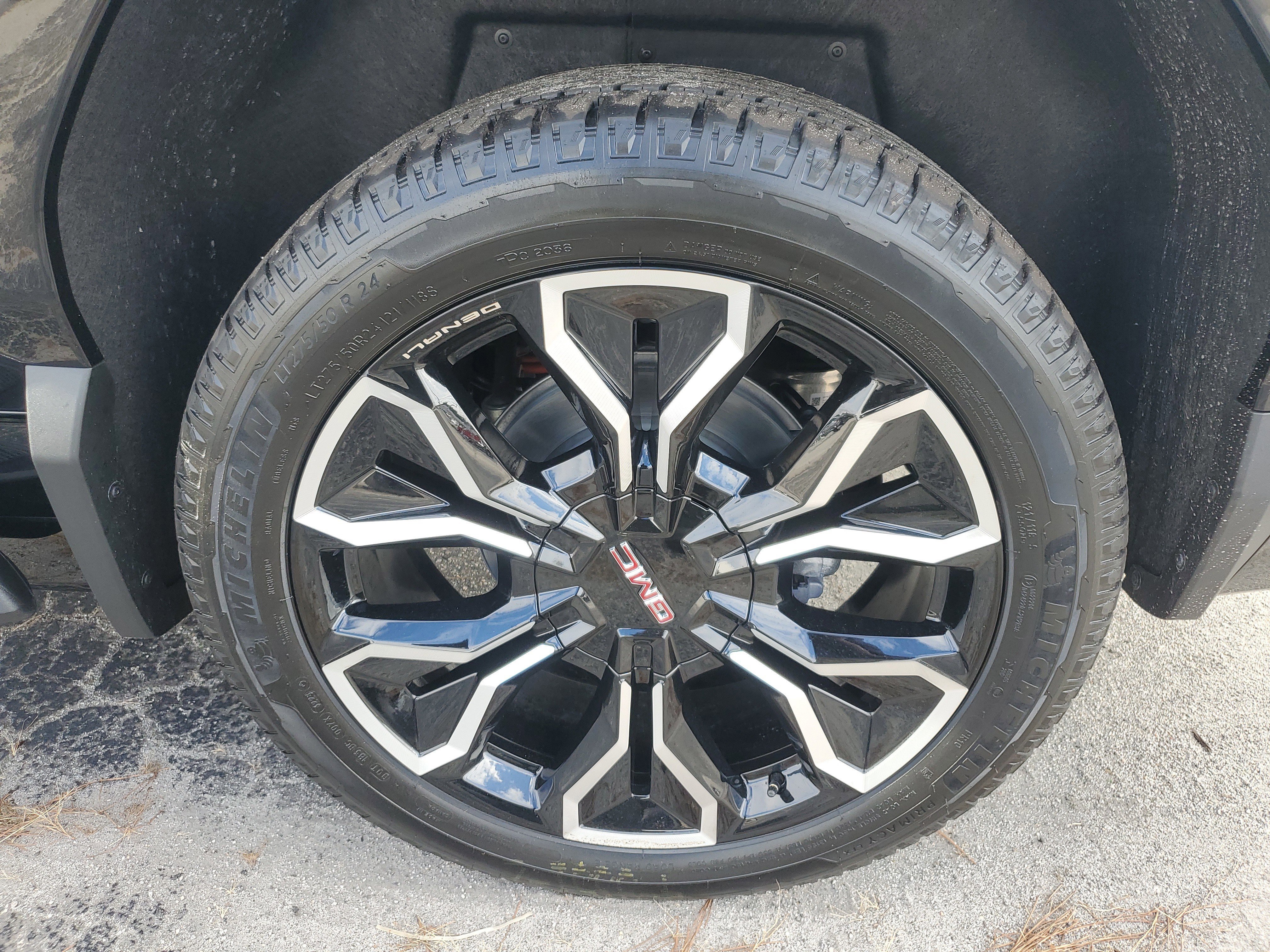 New 2026 GMC Sierra EV Denali image 9