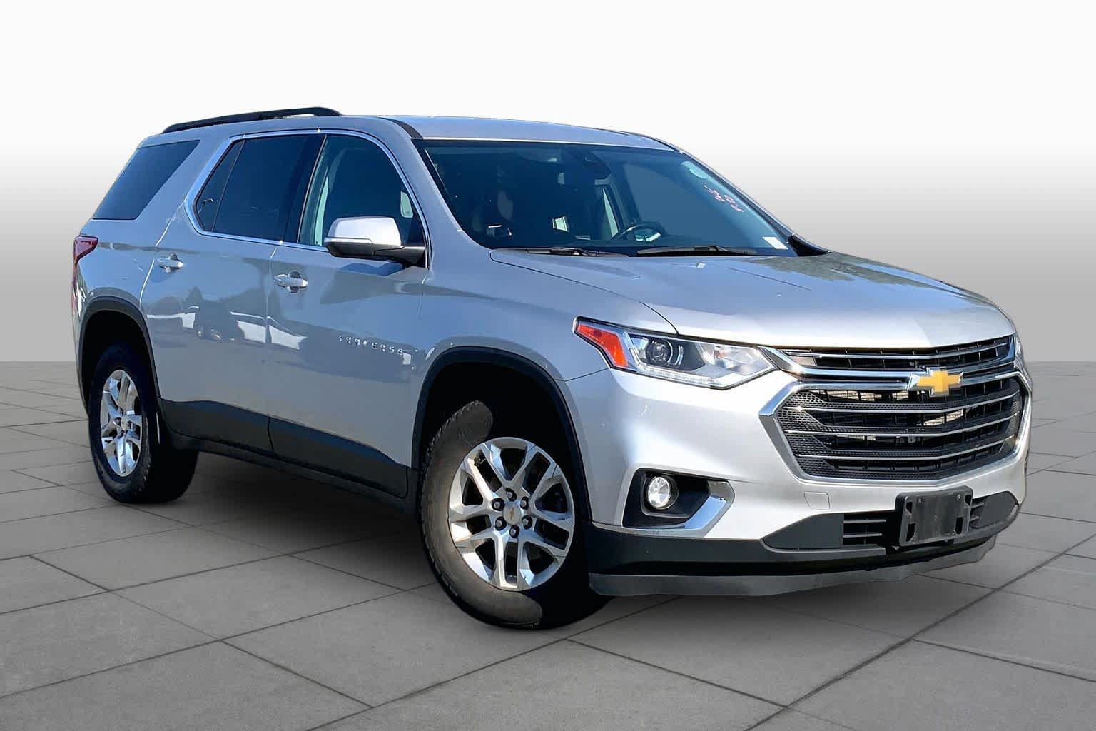 Used 2021 Chevrolet Traverse LT AWD/4WD image 3
