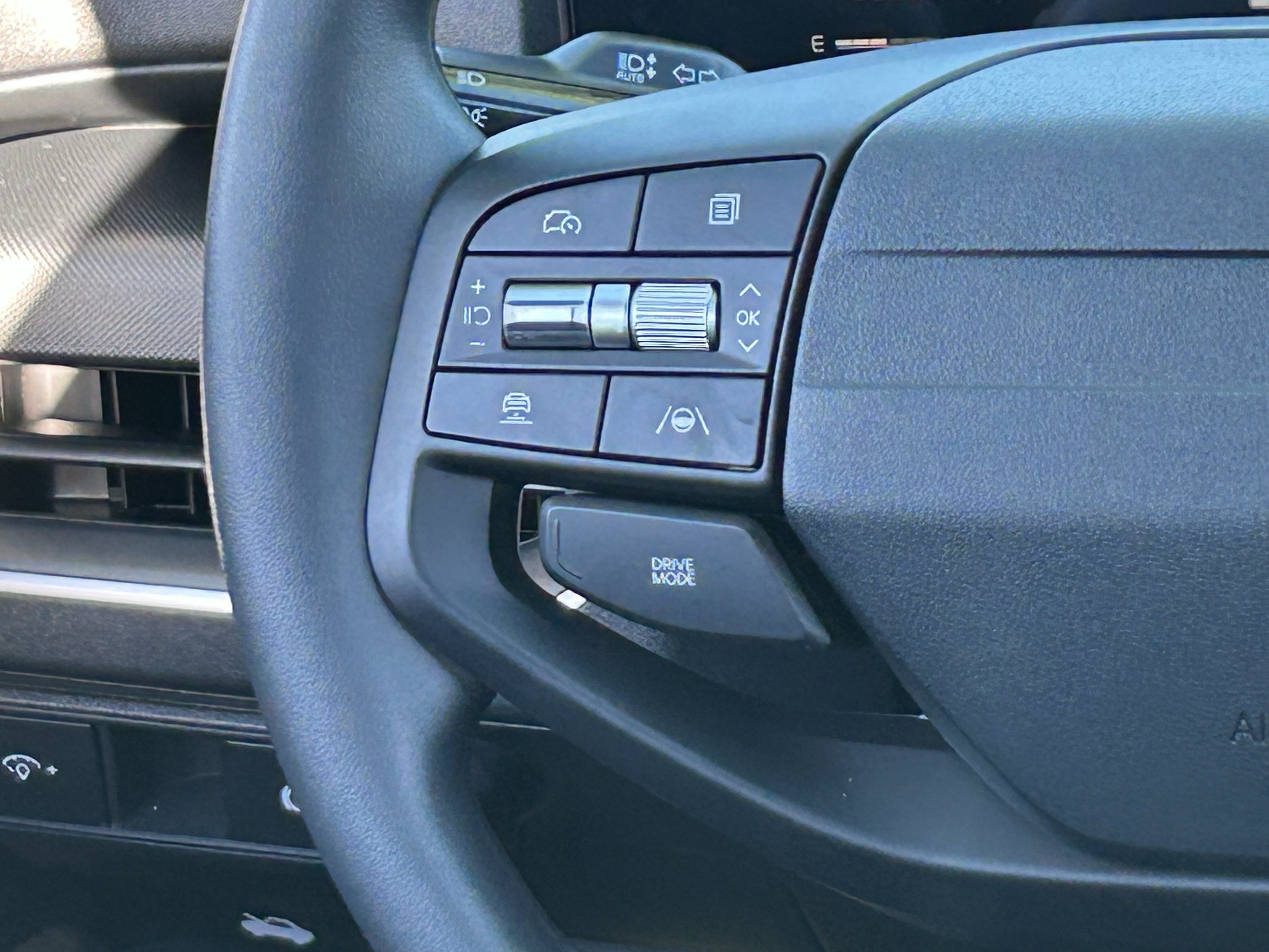 New 2026 Kia K4 FWD image 19