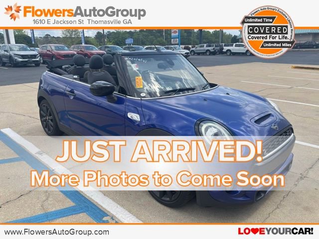 Used 2020 MINI Cooper S image 1