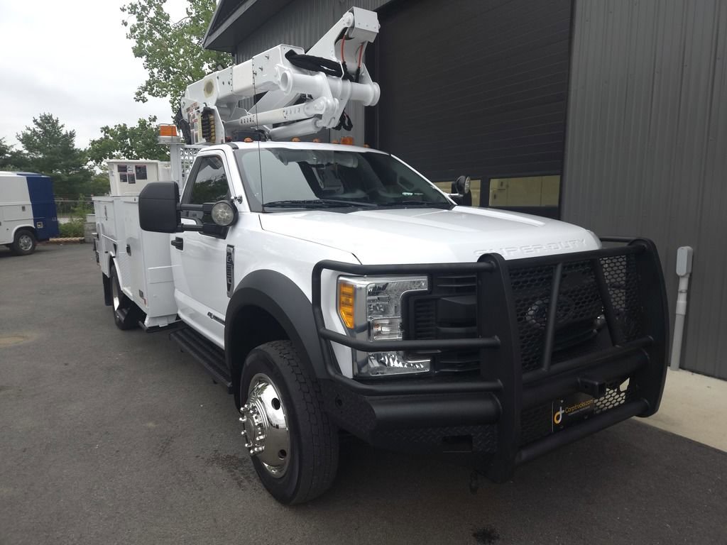 Used 2017 Ford F550 image 9
