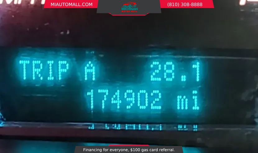Used 2010 Ford Taurus Limited FWD image 11