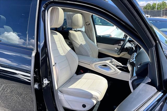 Certified 2023 Mercedes-Benz GLS 450 4MATIC w/ AMG Line Exterior image 7