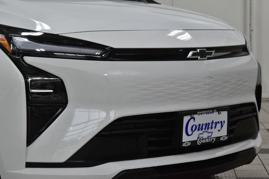 New 2027 Chevrolet Bolt LT FWD image 13