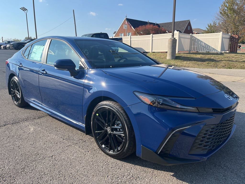 New 2026 Toyota Camry SE image 7