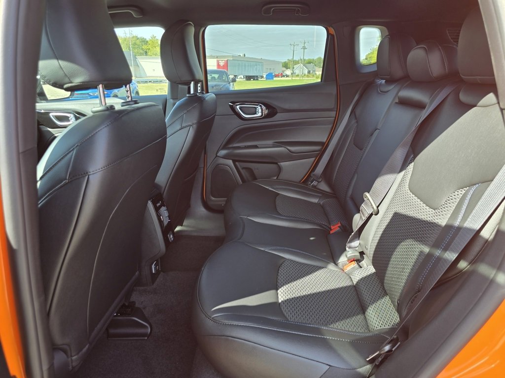 New 2026 Jeep Compass Latitude image 17