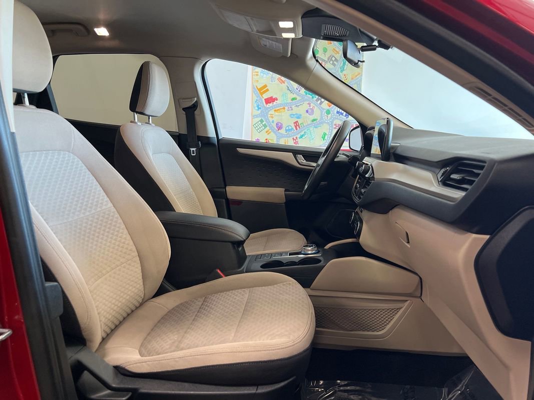 Used 2020 Ford Escape SE AWD/4WD image 13