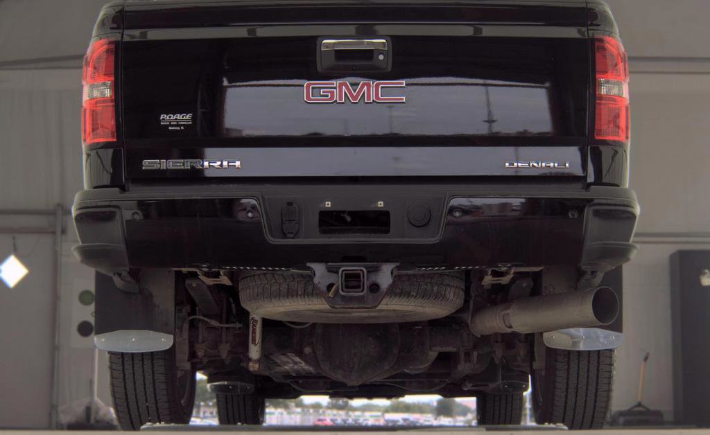 Used 2016 GMC Sierra 2500 Denali w/ Duramax Plus Package AWD/4WD image 7