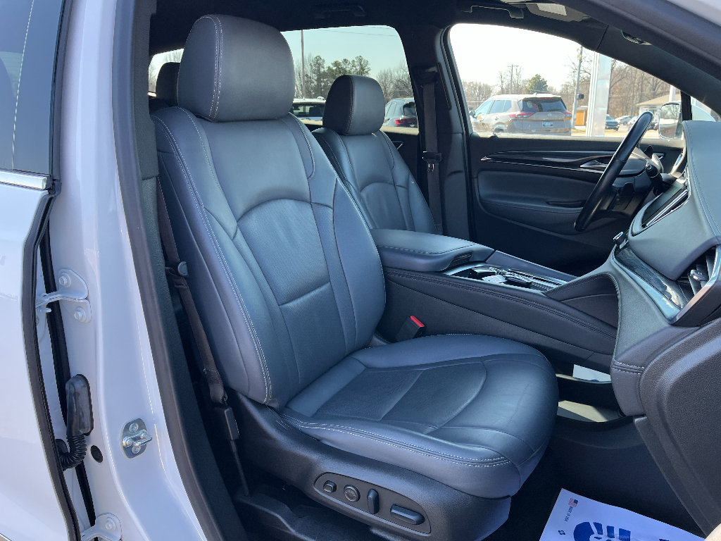 Used 2024 Buick Enclave Premium FWD image 20