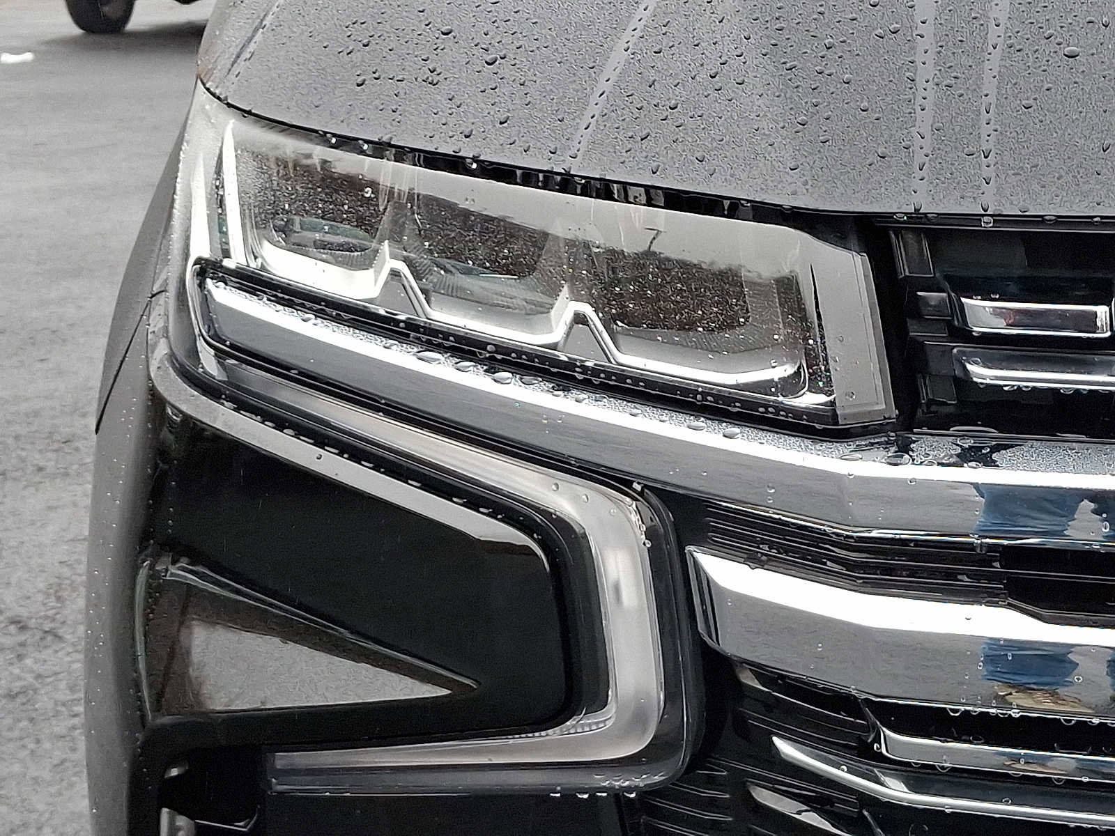 Used 2023 Chevrolet Tahoe Premier image 10