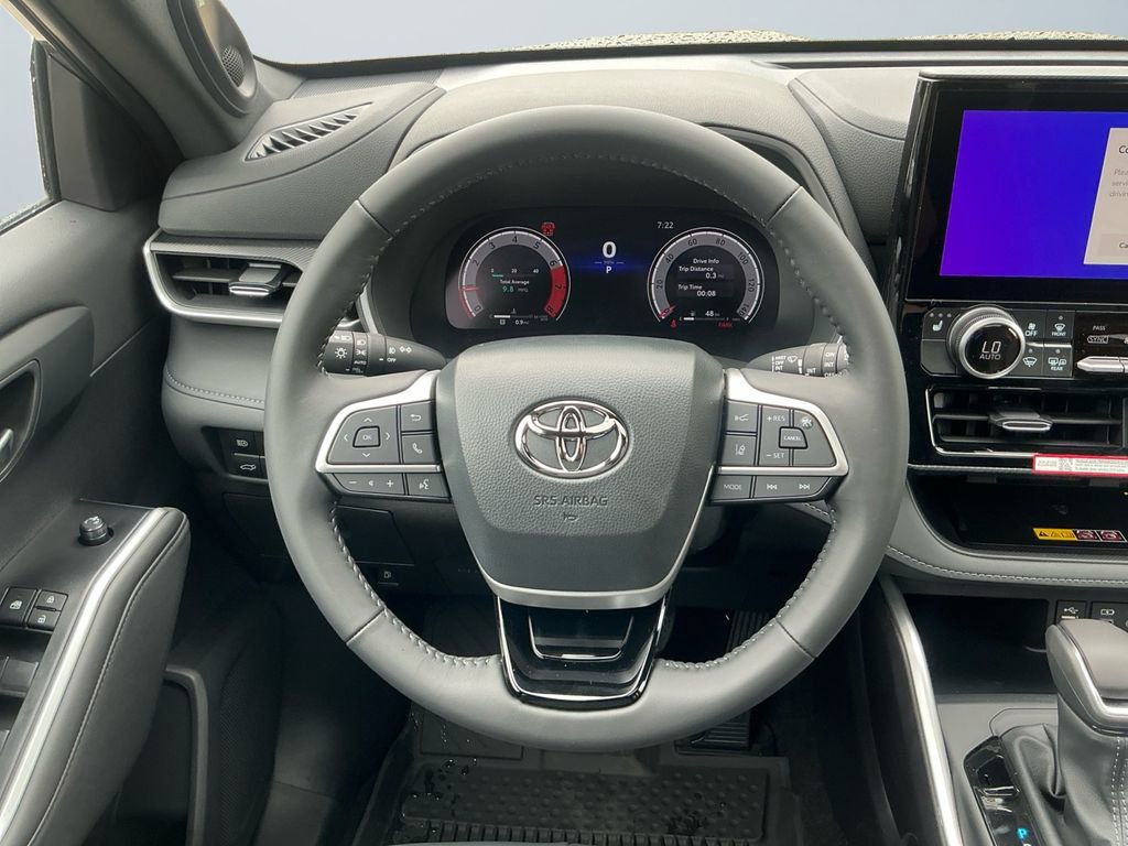 New 2026 Toyota Highlander XSE AWD/4WD image 13