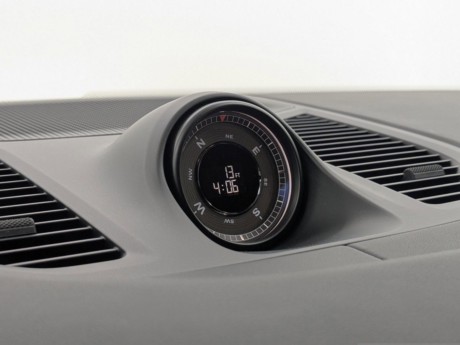 New 2026 Porsche Cayenne Turbo image 19