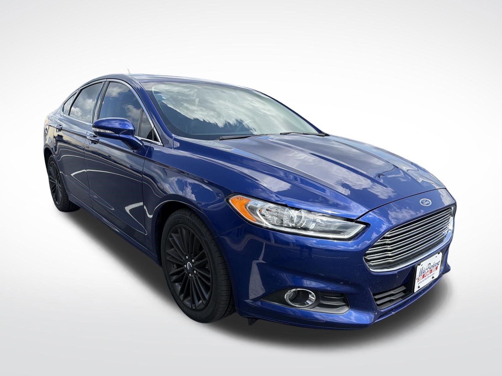 Used 2016 Ford Fusion SE w/ Equipment Group 202A FWD image 4
