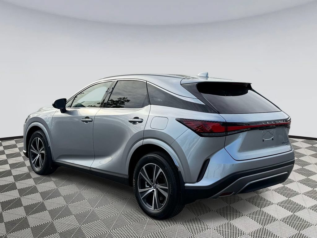 Used 2024 Lexus RX 350 Premium w/ Accessory Package (Z1) AWD/4WD image 4
