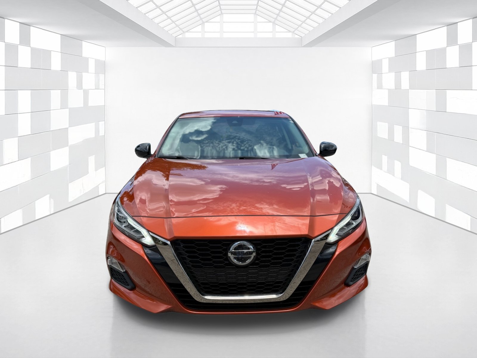 Certified 2022 Nissan Altima 2.5 SR FWD image 2