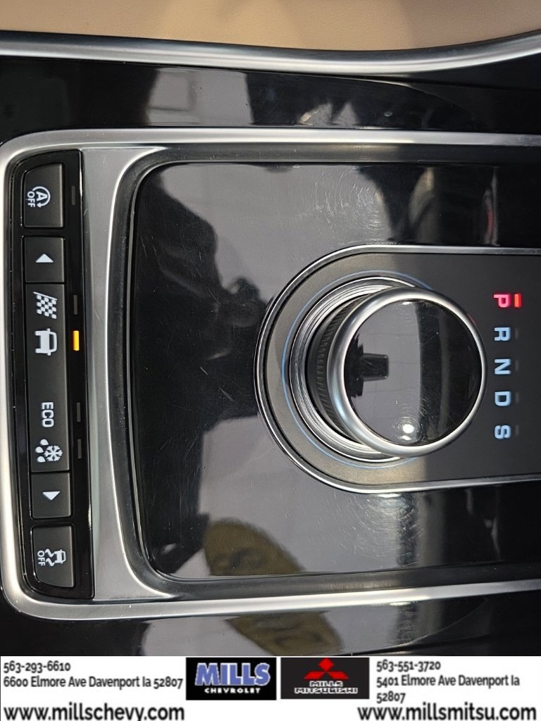 Used 2018 Jaguar XF Premium AWD/4WD image 11