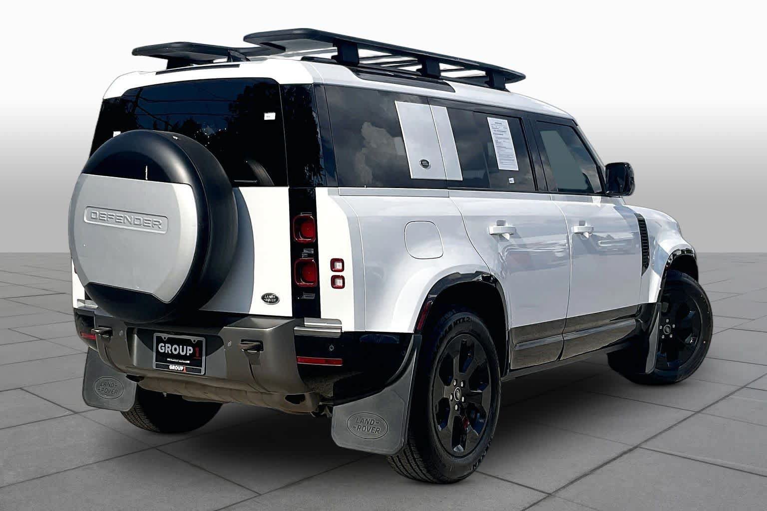 Used 2022 Land Rover Defender 110 X-Dynamic HSE AWD/4WD image 13
