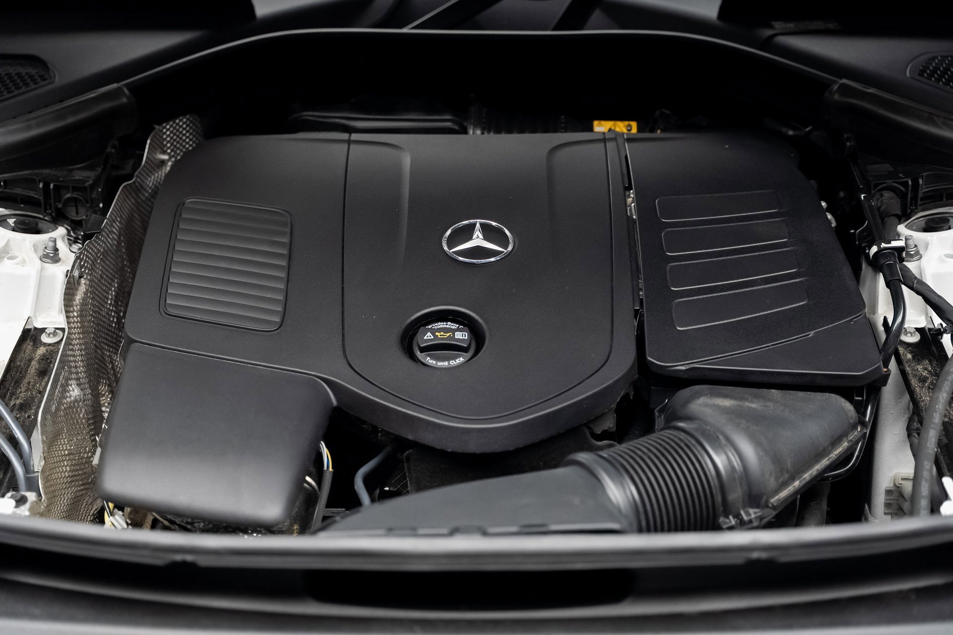 Used 2025 Mercedes-Benz GLC 350e 4MATIC image 72