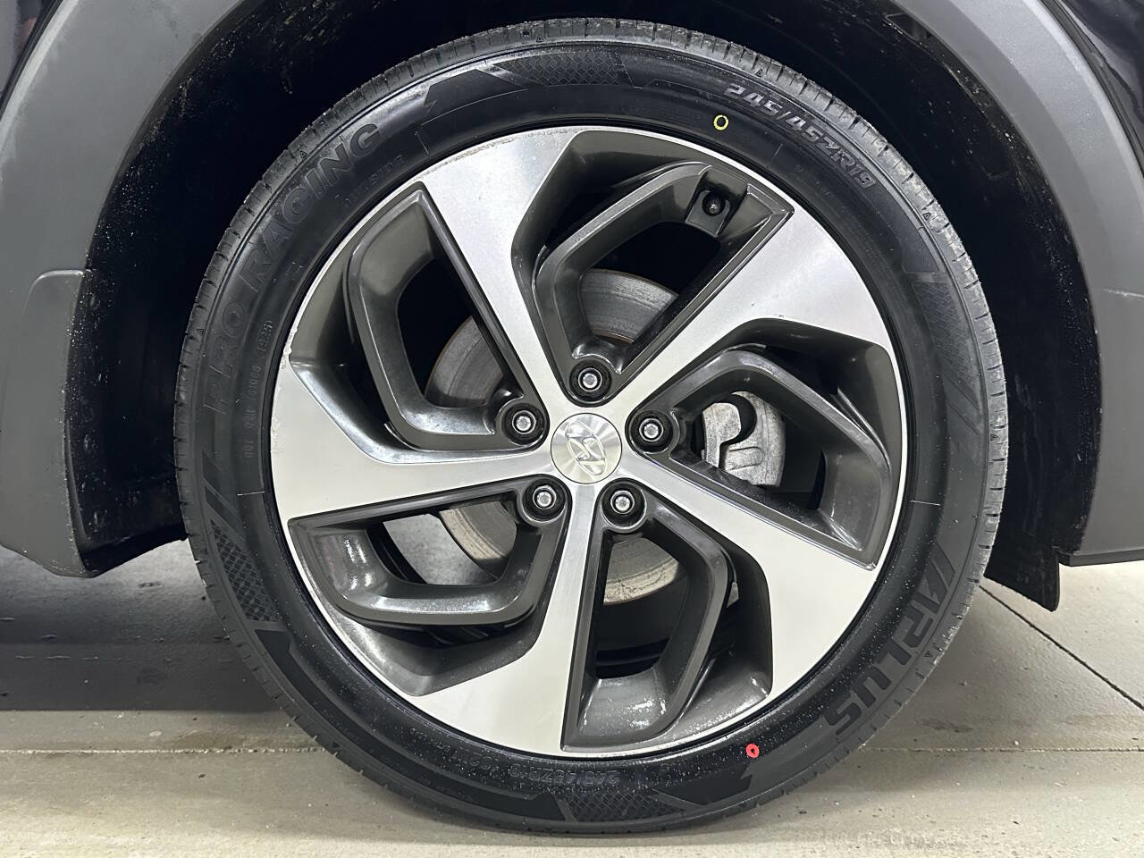 Used 2017 Hyundai Tucson Limited w/ Limited Ultimate Package 03 image 33