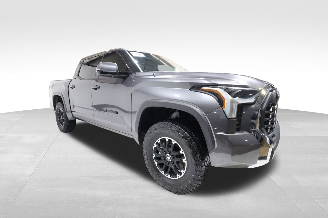 Used 2022 Toyota Tundra SR5 image 6