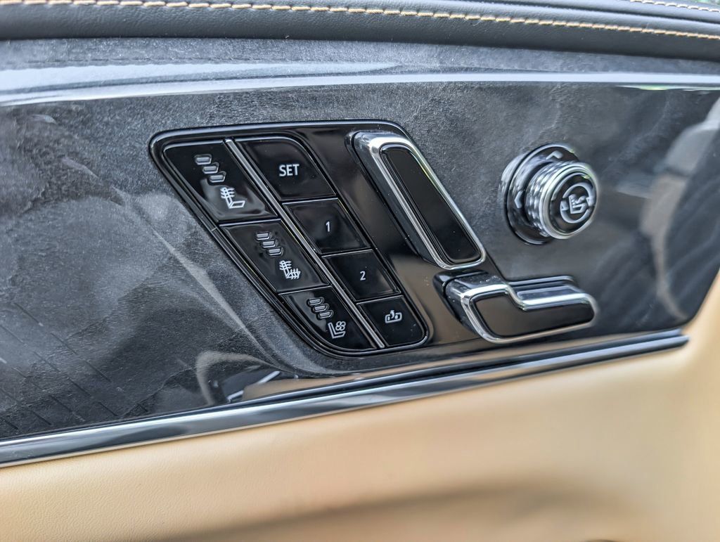 New 2026 Cadillac Escalade IQ Luxury 2 AWD/4WD image 13