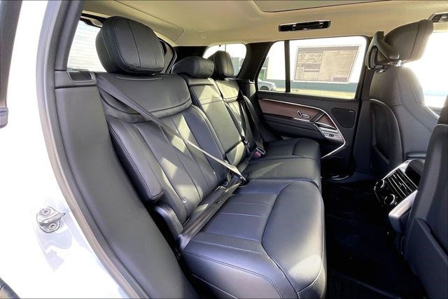 New 2026 Land Rover Range Rover SE AWD/4WD image 11