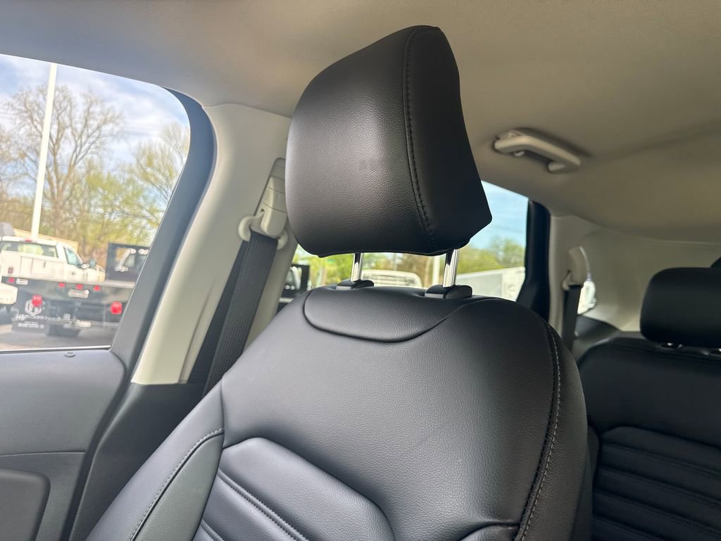 Used 2024 Ford Edge SEL w/ Convenience Package image 38