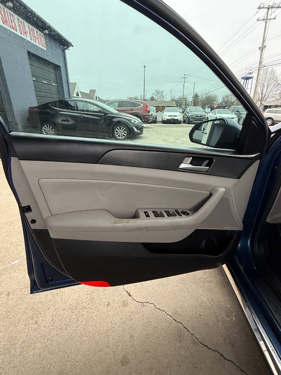 Used 2017 Hyundai Sonata Sport w/ Value Edition Package 02 FWD image 15