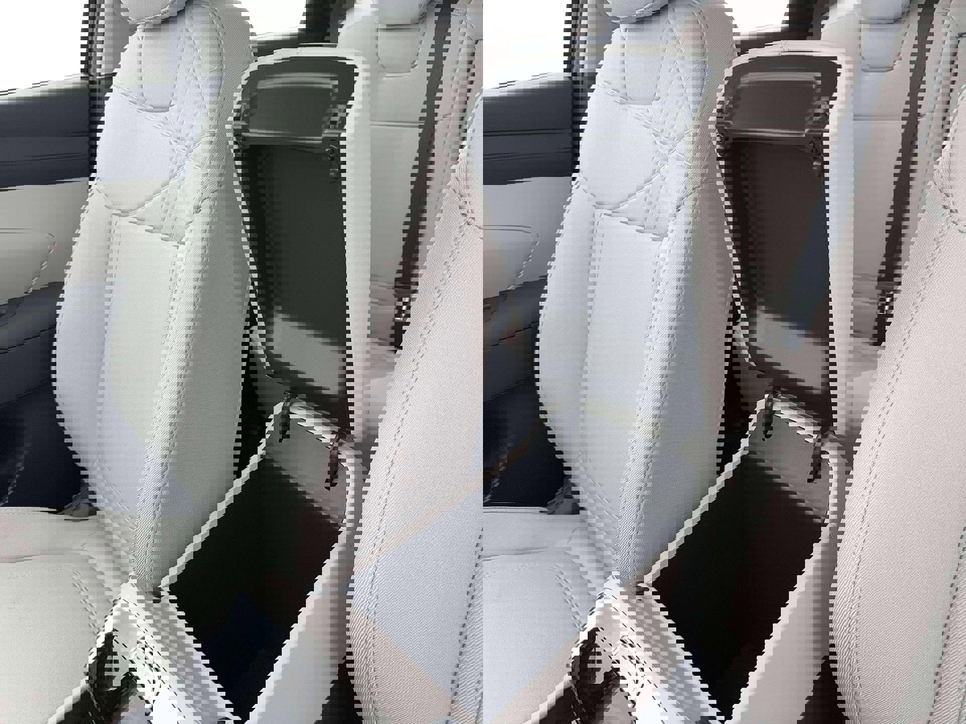 New 2026 Hyundai Tucson SE image 18