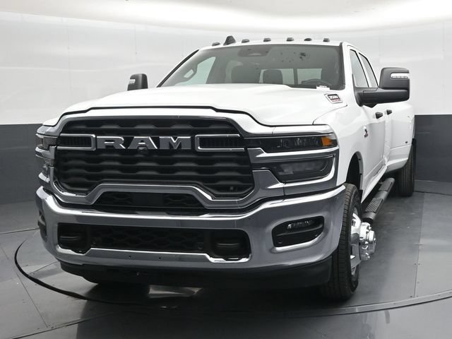 New 2026 RAM 3500 Tradesman AWD/4WD image 26