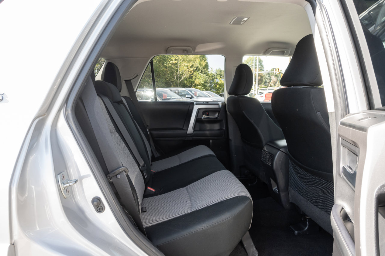 Used 2024 Toyota 4Runner SR5 image 32