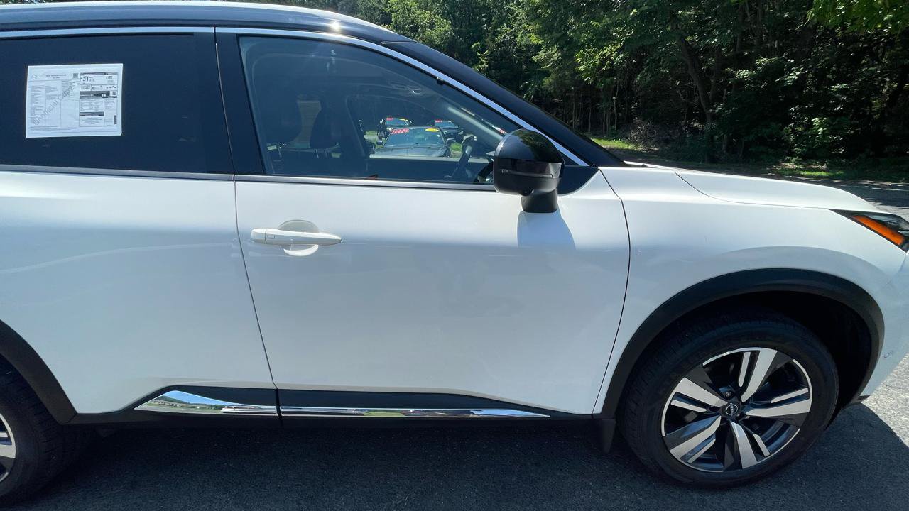 Used 2023 Nissan Rogue SL w/ SL Premium Package AWD/4WD image 11