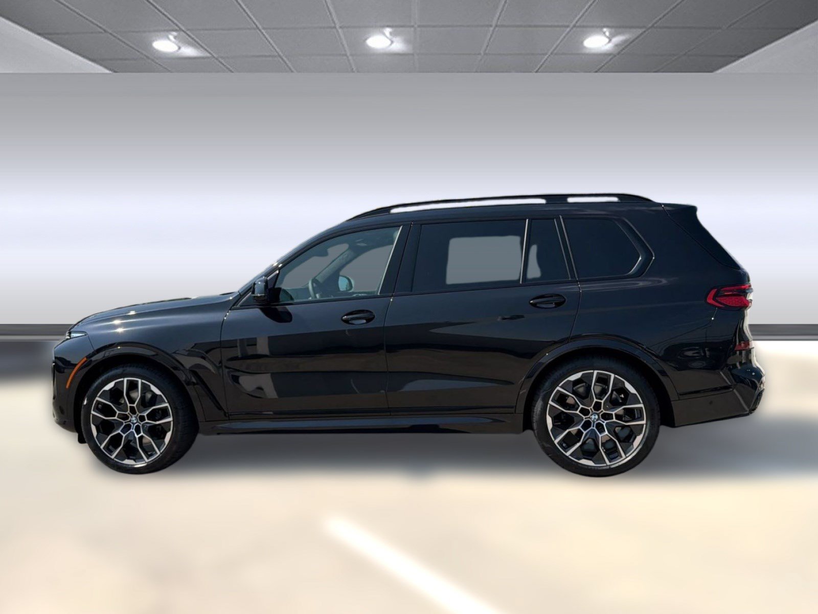 New 2027 BMW X7 xDrive40i w/ Executive Package AWD/4WD image 2