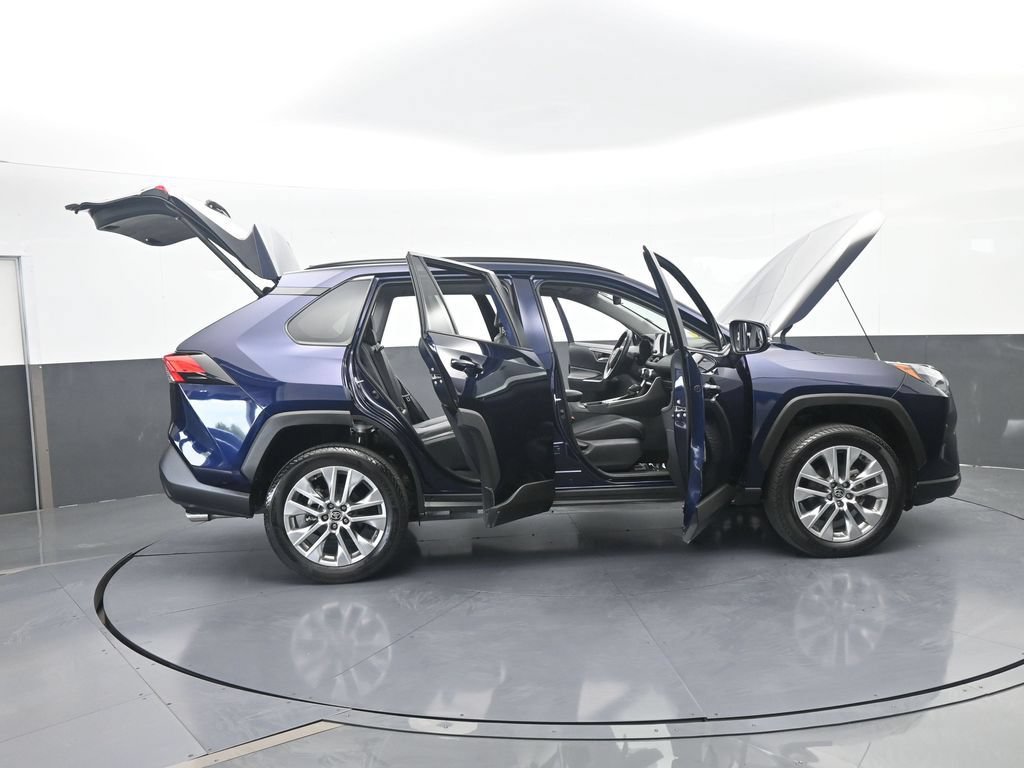 Used 2025 Toyota RAV4 XLE Premium FWD image 74