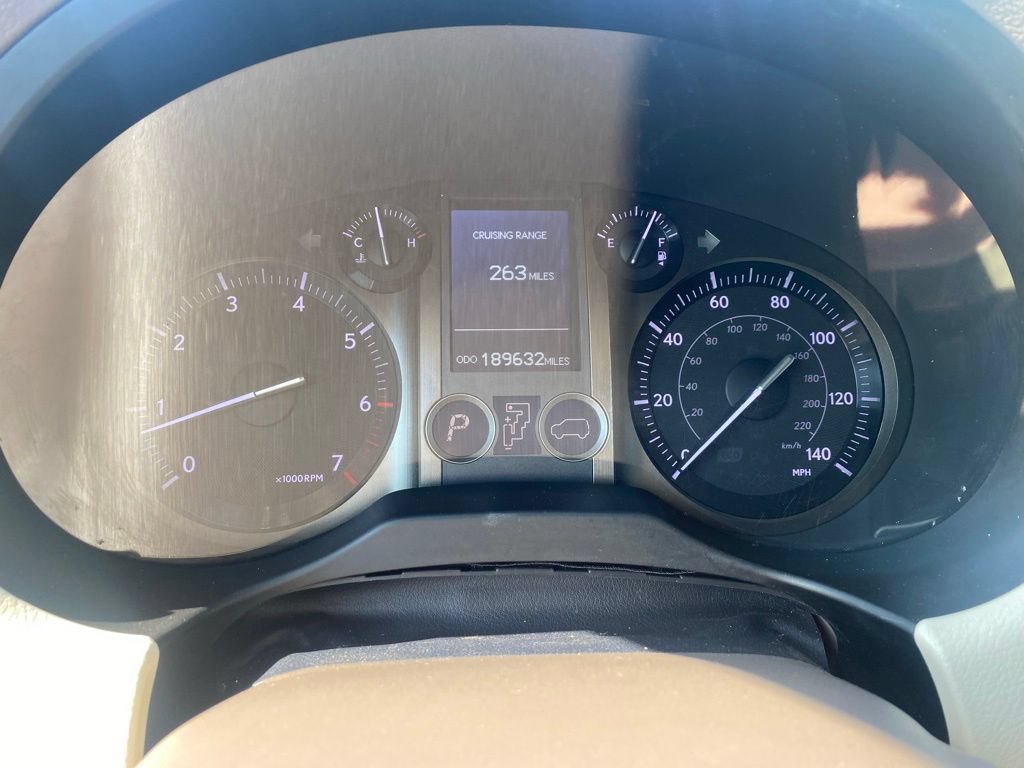 Used 2011 Lexus GX 460 w/ Comfort Plus Pkg AWD/4WD image 11