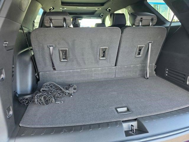 Certified 2023 Chevrolet Traverse Premier w/ Redline Edition image 18