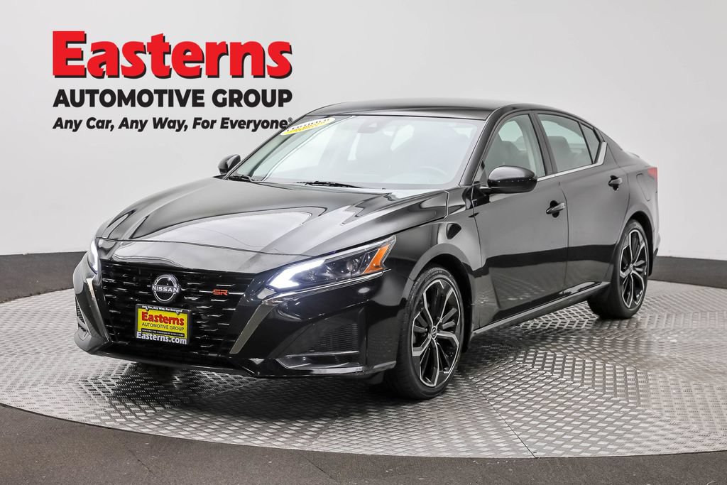 Used 2025 Nissan Altima 2.5 SR