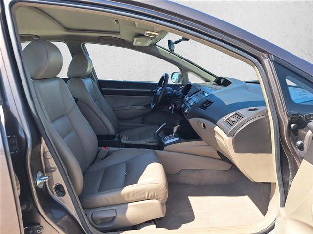 Used 2010 Honda Civic EX-L image 19