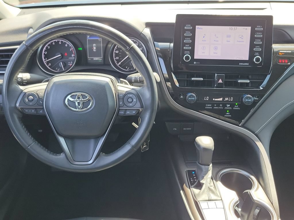 Used 2023 Toyota Camry SE FWD image 11