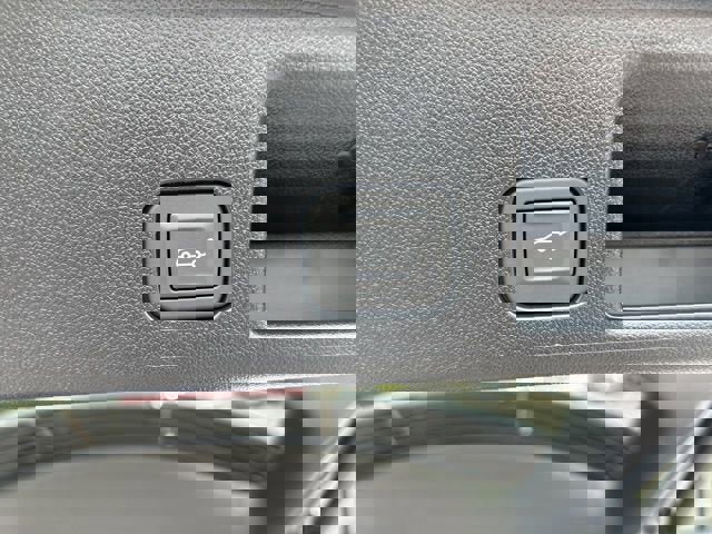 New 2025 Chevrolet Equinox EV LT image 34