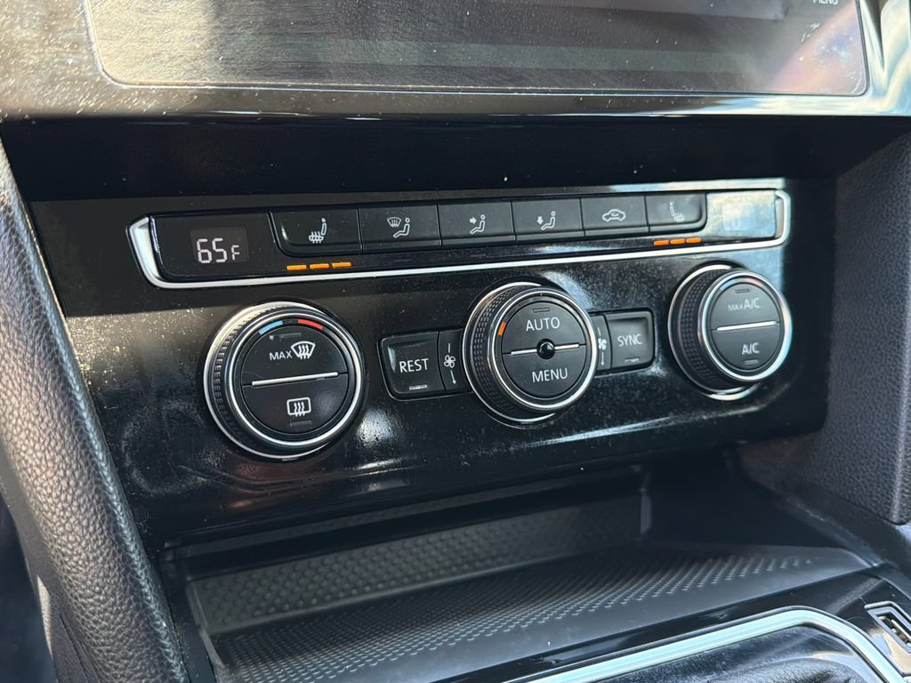 Used 2019 Volkswagen Arteon SE AWD/4WD image 24