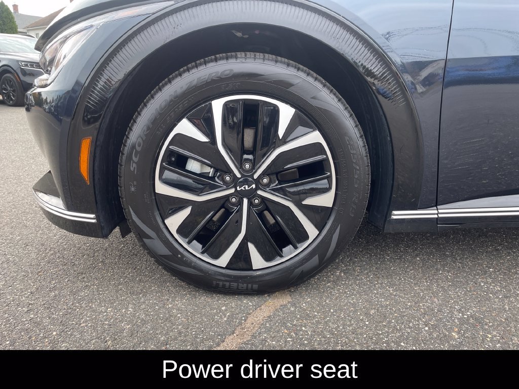 Used 2023 Kia EV6 Wind RWD image 28