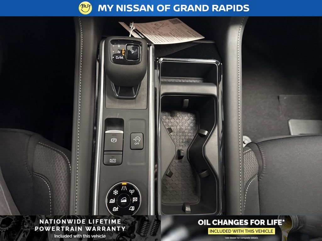 New 2026 Nissan Pathfinder SV image 27