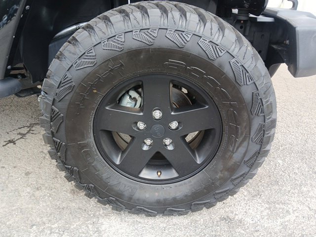 Used 2015 Jeep Wrangler Unlimited Sahara AWD/4WD image 48