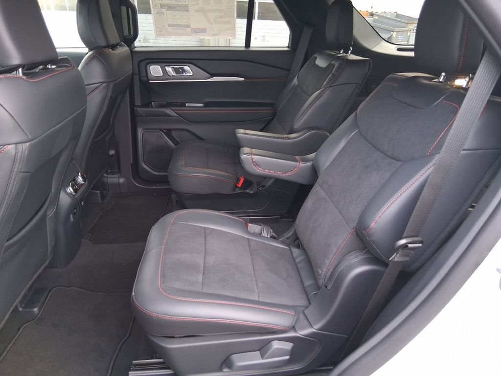 New 2026 Ford Explorer ST w/ Sun And Sound Package image 11