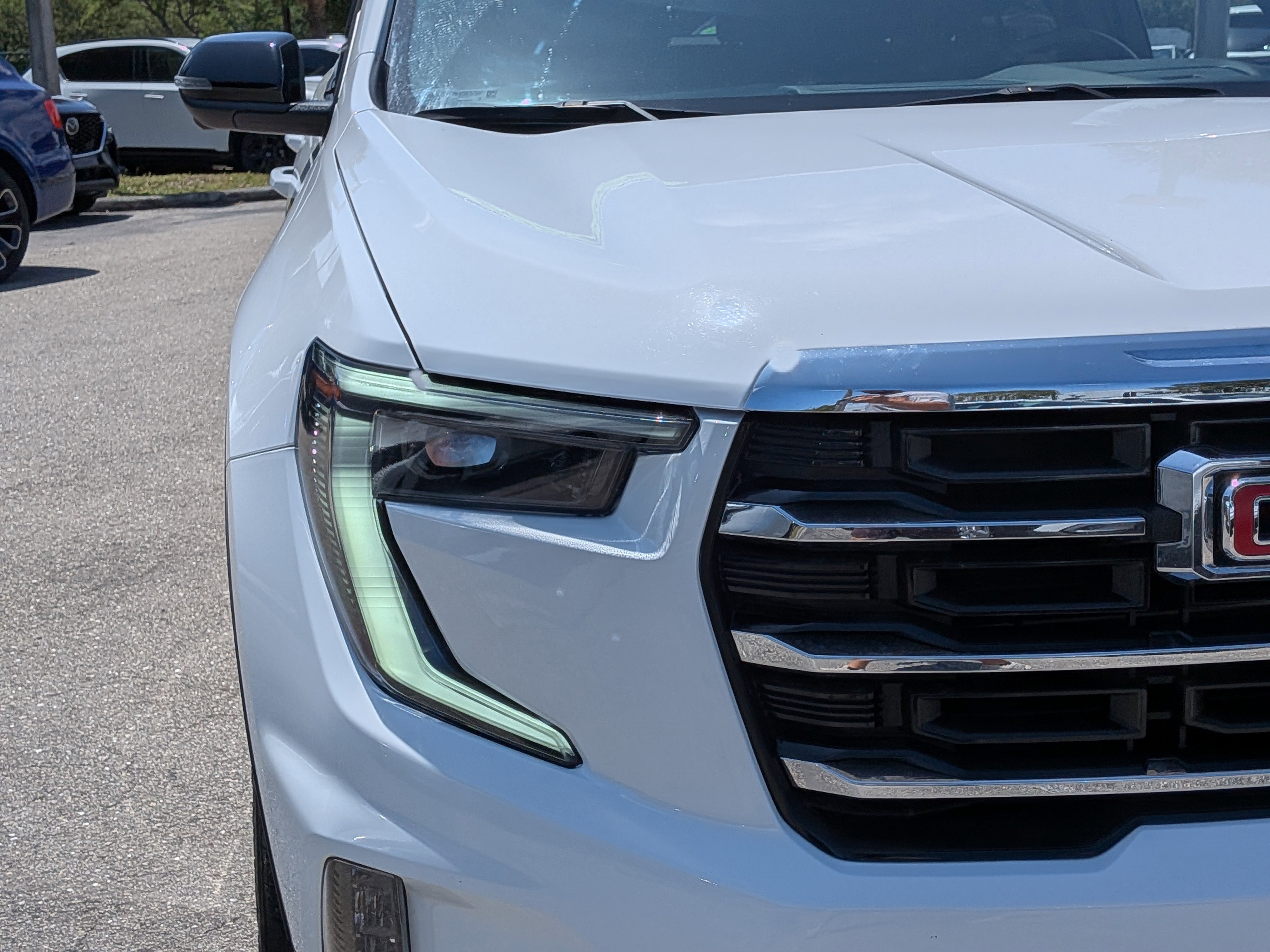 Used 2024 GMC Acadia Elevation AWD/4WD image 10