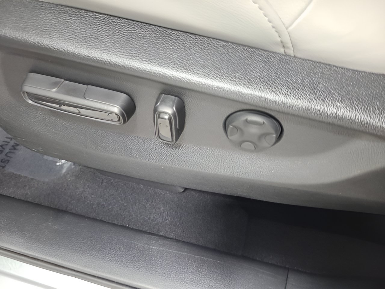 Used 2022 Honda CR-V Touring image 20