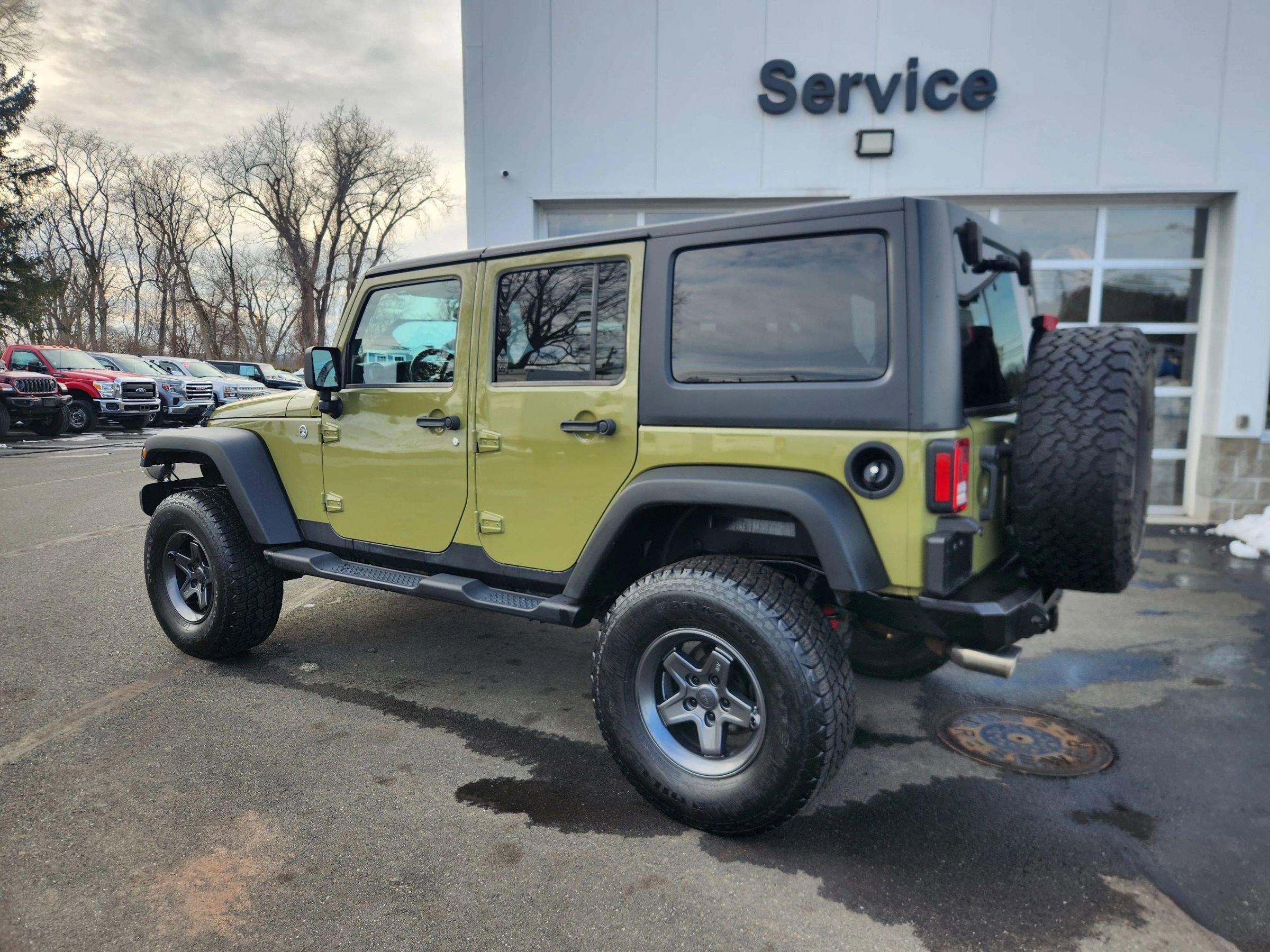 Used 2013 Jeep Wrangler Unlimited Sport AWD/4WD image 11